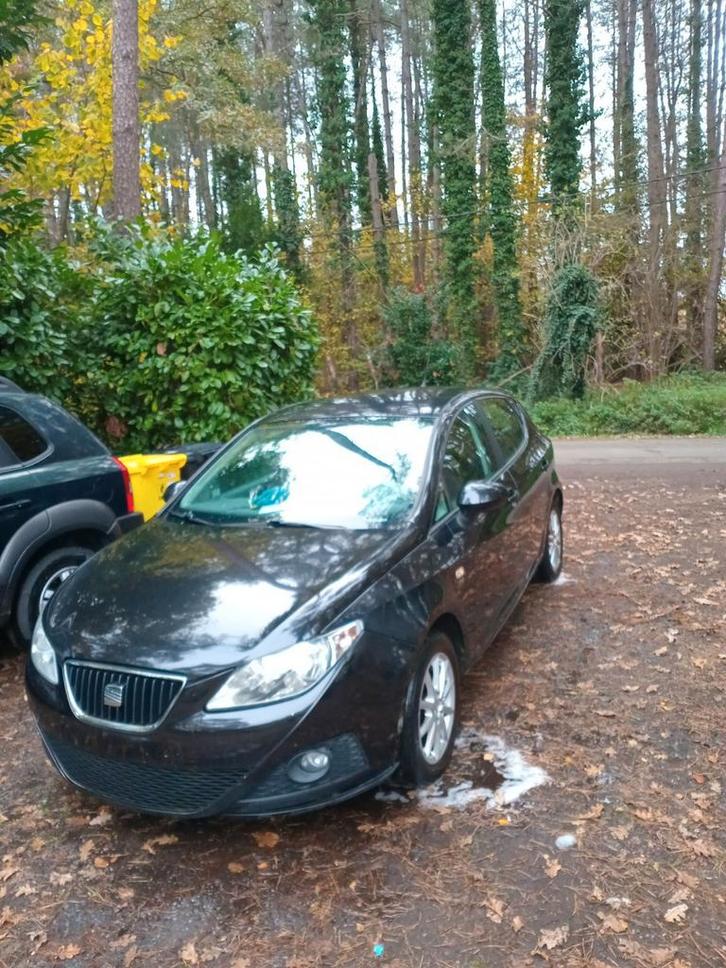 Seat Ibiza 0471 89 89 30, Auto's, Seat, Particulier, Ibiza, Bluetooth, Centrale vergrendeling, Elektrische ramen, Radio, Benzine