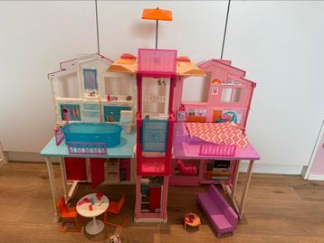 Barbie droomhuis, Kinderen en Baby's, Speelgoed | Poppenhuizen, Ophalen, Gebruikt, Accessoires