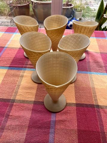 Ijscoupes 6 stuks Italiaans design ijshoorntje beschikbaar voor biedingen