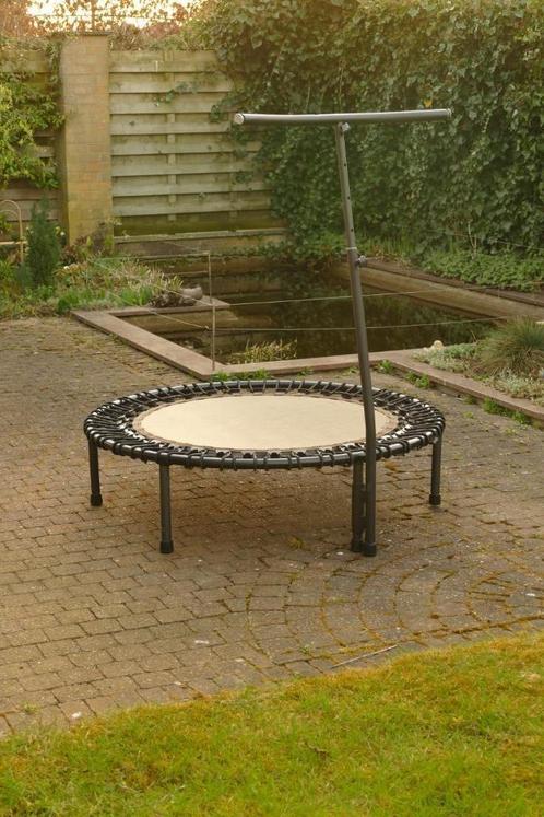 Trampoline, Sport en Fitness, Fitnessmaterialen, Gebruikt, Benen, Buik, Rug, Ophalen