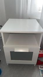 1 Brimnes nachtkastje, Ophalen, Minder dan 45 cm, Zo goed als nieuw, Minder dan 55 cm