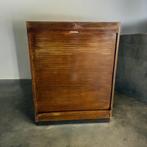 Vintage houten vakkenkast / archiefkast met rolluik, Ophalen of Verzenden