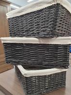 3 grote Rieten manden rechthoek set, Huis en Inrichting, Woonaccessoires | Overige, Ophalen, Zo goed als nieuw