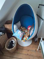 Egg chair, Ophalen