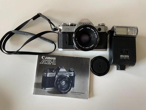 Canon AE-1 + FD 50mm f/1.8 S.C., Audio, Tv en Foto, Fotocamera's Analoog, Canon, Ophalen of Verzenden