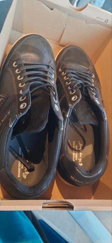 le coq sportif maat 42  beschikbaar voor biedingen