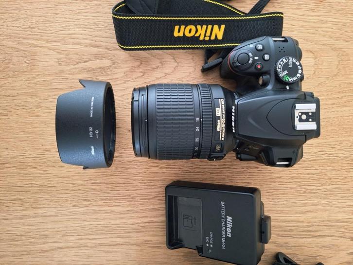 Nikon D3400 + 18-105mm lens, Audio, Tv en Foto, Fotocamera's Digitaal, Zo goed als nieuw, Spiegelreflex, Nikon, Ophalen
