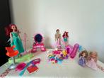 Set barbiepoppen en accessoires, Ophalen of Verzenden, Gebruikt, Barbie