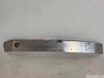 Mercedes-Benz GLA H247 voor bumperbalk A2476203301 beschikbaar voor biedingen