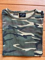T-shirt maat S in legerprint, Zo goed als nieuw, Maat 36 (S), Ophalen