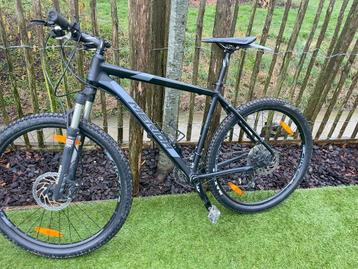 MOUNTAINBIKE beschikbaar voor biedingen