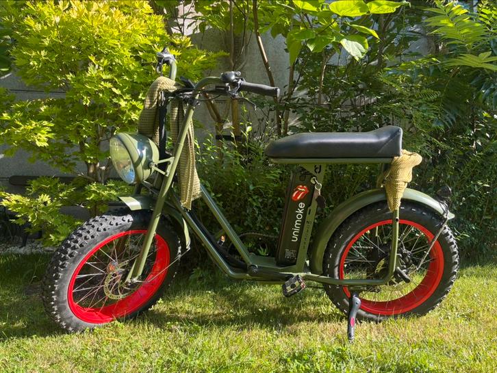 Unimoke swing fatbike 204 20x4 custom colors met maar 380 km, Fietsen en Brommers, Elektrische fietsen, Zo goed als nieuw, Ophalen