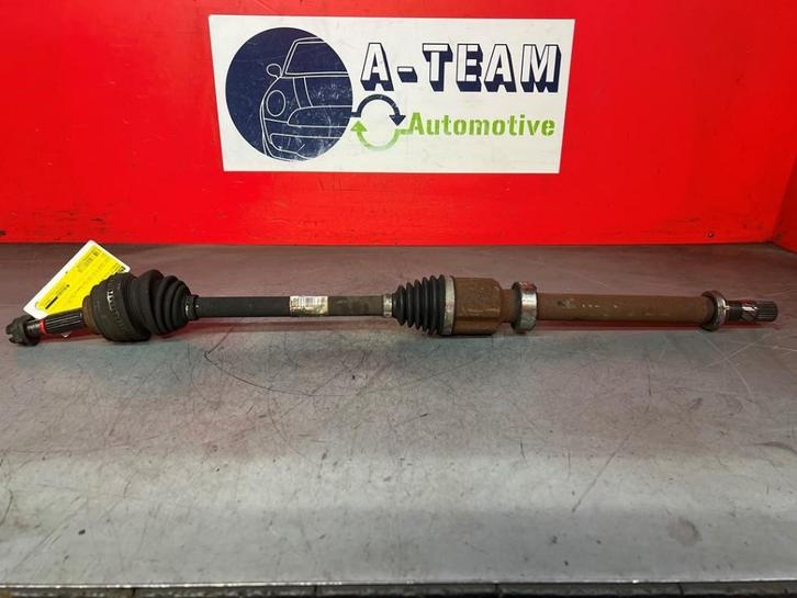 AANDRIJFAS RECHTS VOOR ABS Clio IV (5R) (391008239R), Auto-onderdelen, Remmen en Aandrijving, Renault, Gebruikt