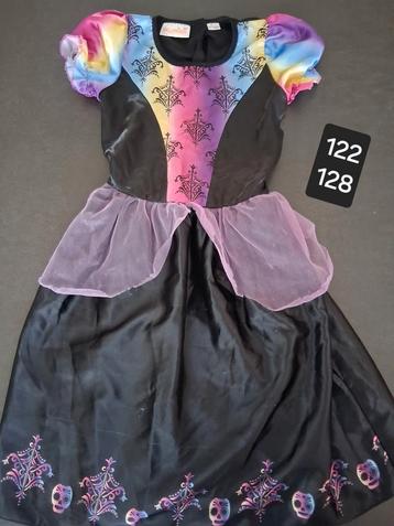Costume de sorcière taille 122 128 Halloween, Enlèvement ou Envoi, Comme neuf