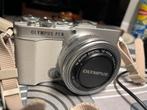 Olympus EP 7 with 14-42 mm lens kit white, Audio, Tv en Foto, Ophalen, Zo goed als nieuw, Olympus