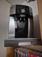 Machine à café automatique à grains, Electroménager, Machine à espresso, Réservoir d'eau amovible, Café en grains, Comme neuf