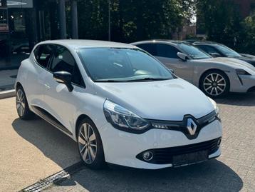 Renault Clio 2014 175.000km mooi beschikbaar voor biedingen