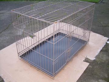 honden bench 92L 56B 64H , 2 fiets rekken beschikbaar voor biedingen