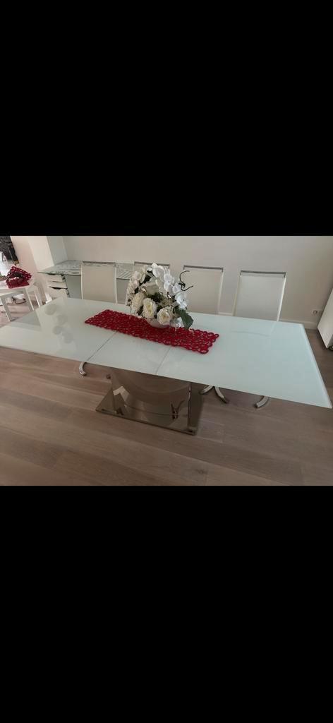 Eetkamertafel, Huis en Inrichting, Complete inboedels, Ophalen