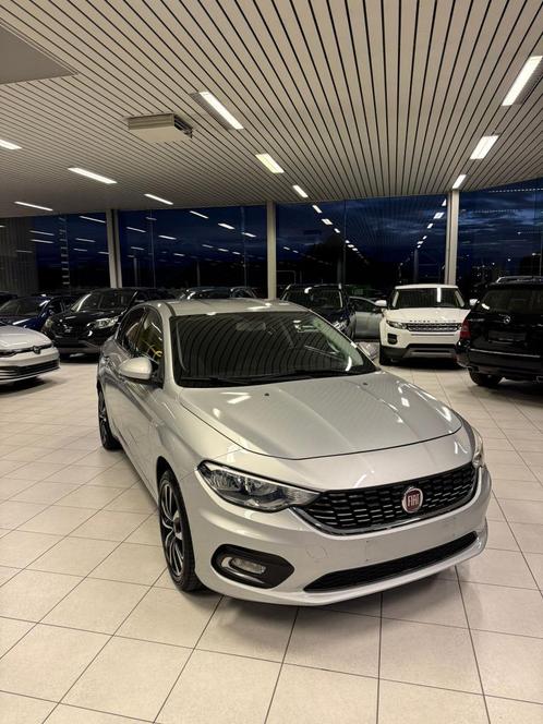 Fiat Tipo 1.4i 70Kw Navi Camera Euro 6b Jaar 2016, Auto's, Fiat, Bedrijf, Tipo, Achteruitrijcamera, Climate control, Cruise Control
