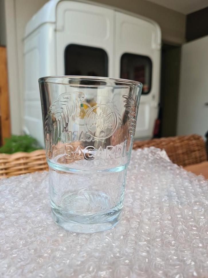 Bacardi glazen set, Collections, Verres & Petits Verres, Neuf, Enlèvement ou Envoi