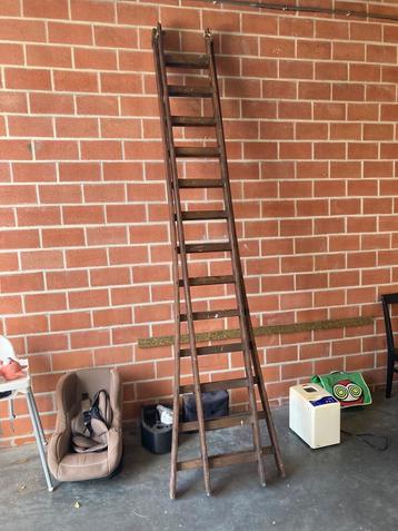 Houten ladder 2x12 treden, Enlèvement, Utilisé, Échelle