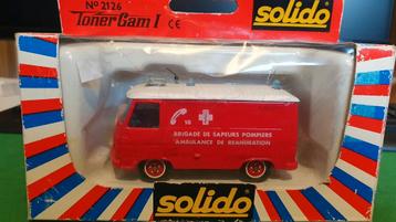 Peugeot J9 Brandweer Ambulance