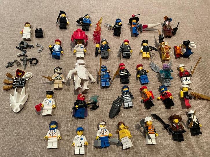 LEGO: 33 figurines +, Kinderen en Baby's, Speelgoed | Duplo en Lego, Gebruikt, Lego, Ophalen