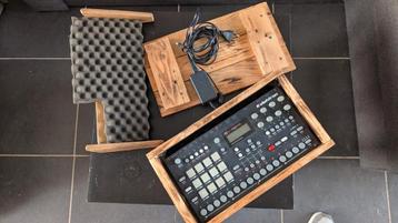 Elektron Analog Rytm mk1 beschikbaar voor biedingen