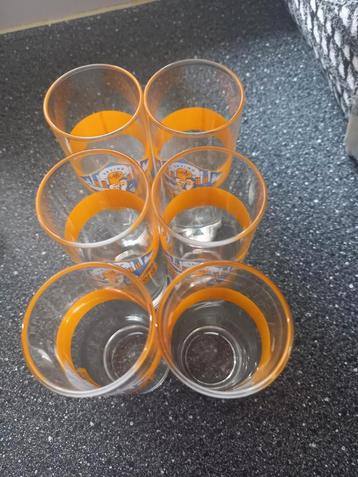 Originele Marie Brizard glazen beschikbaar voor biedingen