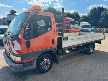 Mitsubishi Canter *FLATBED-3L ENGINE* (bj 2004) beschikbaar voor biedingen