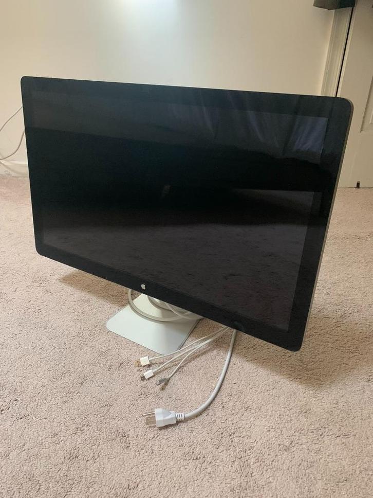 Apple cinema display 27 inch met iMac Mini, Computers en Software, Monitoren, Zo goed als nieuw, Ophalen of Verzenden