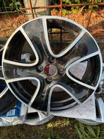Velgen renault clio 4 gaten 16 inch, Ophalen, Zo goed als nieuw