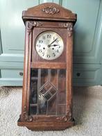 Antieke wandklok met slinger van F. Mauthe, Antiek en Kunst, Ophalen