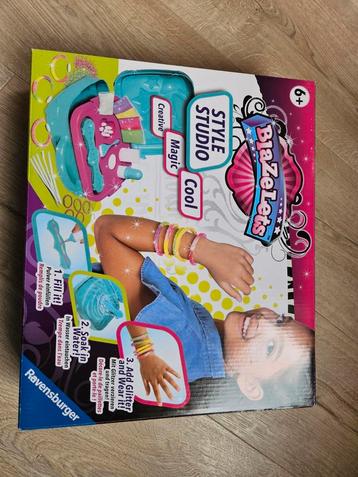 Blazelets zelf armbandjes maken  beschikbaar voor biedingen