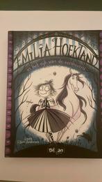 Emilia Hoekland, Ophalen