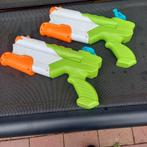 Pistolet à eau NERF - 2 pièces - fonction parfait, Enfants & Bébés, Jouets | Extérieur | Jeu d'action, Comme neuf, Envoi