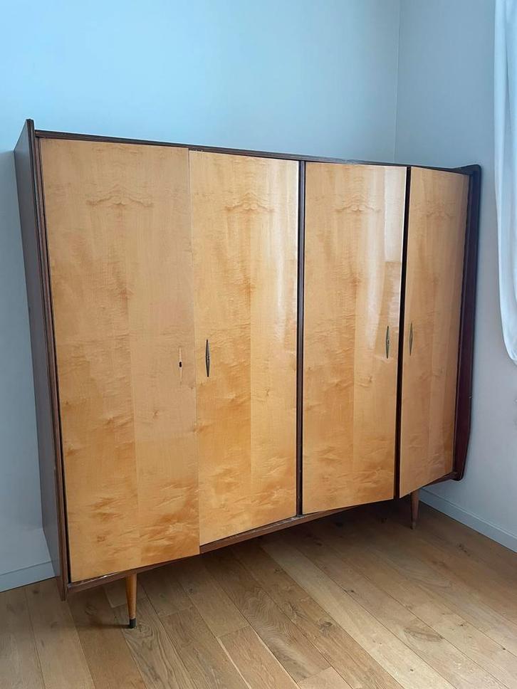 Gratis kast/ armoire gratuit, Maison & Meubles, Armoires | Dressoirs, Utilisé, Enlèvement