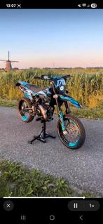 Ik zoek een sherco , beta of derbi voor €1500, Fietsen en Brommers, Brommers | Crossbrommers, Ophalen, Derbi