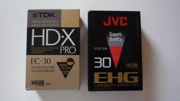 A vendre 2 cassettes VHS-C neuves pour camera  10 euro