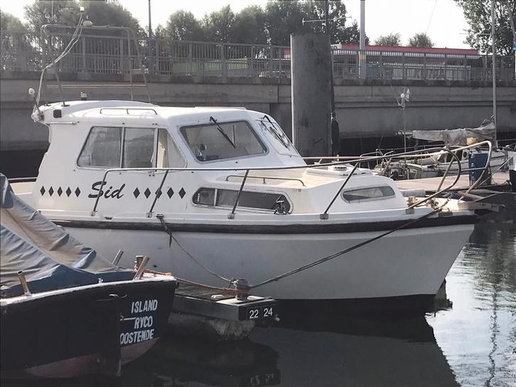 Aquastar 27ft pacesetter, Watersport en Boten, Motorboten en Motorjachten, Gebruikt, Polyester, 6 tot 9 meter, Diesel, Binnenboordmotor