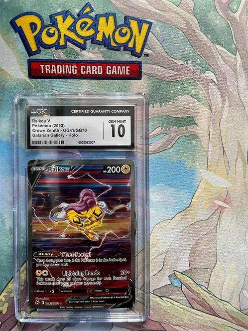 Pokemon Raikou V CGC 10 #GG41, Hobby en Vrije tijd, Verzamelkaartspellen | Pokémon, Nieuw, Losse kaart, Foil, Ophalen of Verzenden