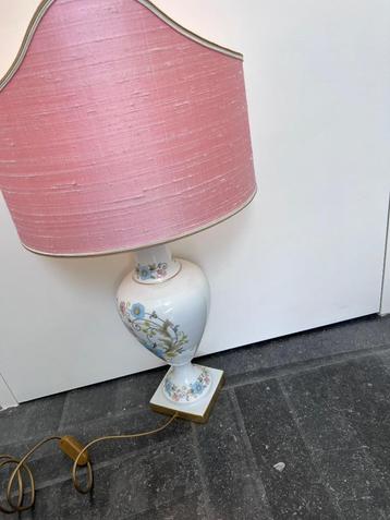 tafellamp met kap, Huis en Inrichting, Lampen | Tafellampen, Ophalen, Gebruikt, 50 tot 75 cm, Klassieke