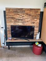 TV wand Teak, Ophalen