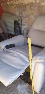 crème kleurige elektrische relax zetel, Ophalen, Gebruikt