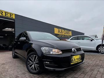 VW GOLF 7 ALLSTAR *GARANTIE 12MOIS*CARNET FULL disponible aux enchères