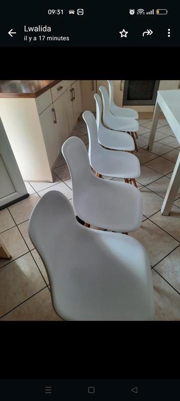 Witte moderne stoelen 