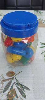 houten kralen met touwtjes, Enlèvement, Utilisé