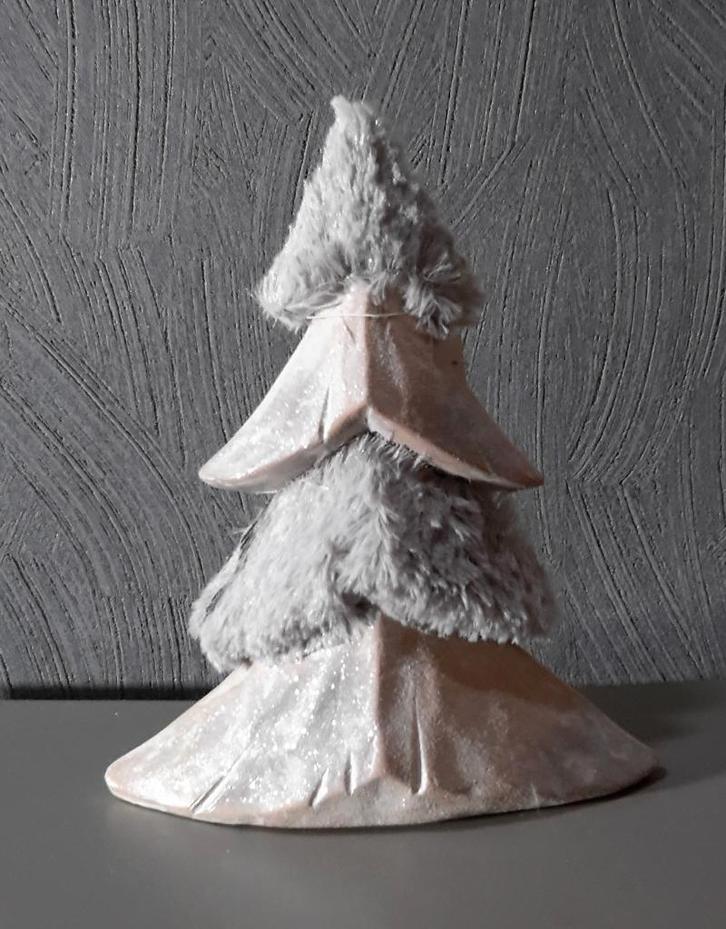 Lot / partij kerstbomen steen fluffy stof ( NIEUW ), Diversen, Kerst, Nieuw, Ophalen of Verzenden