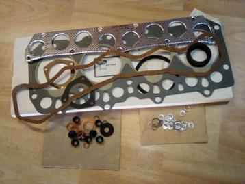 JEU DE JOINTS DE CULASSE LANDROVER DEFENDER 90 110 2,5 L DIE, Enlèvement ou Envoi, Neuf, Triumph